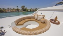 ALICIA - Bow Seating